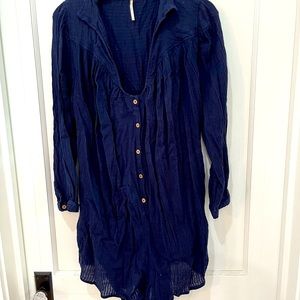Free People long sleeve romper navy blue large